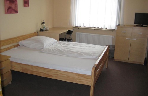 Rheinbreitbach Hotel | Hotel Haus Bergblick