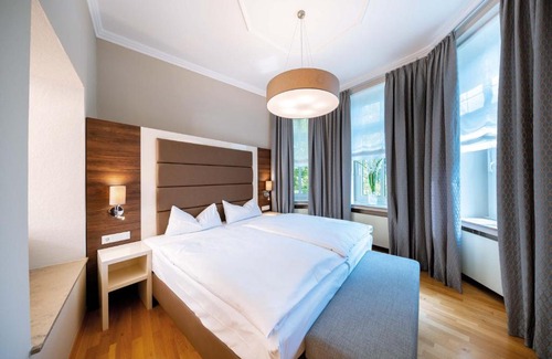 Moehnesee Hotel | Hotel Haus Delecke