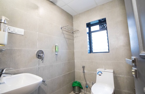 Vile Parle Hotel | Hotel Highway Residency