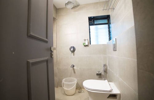 Vile Parle Hotel | Hotel Highway Residency