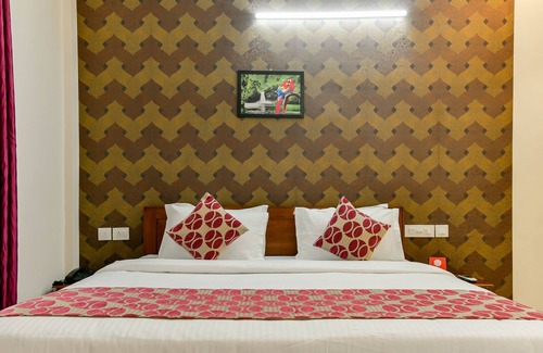 Kaloor Hotel | Hotel Hilite Inn