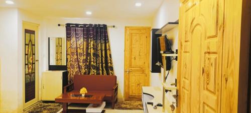 Hazaribagh Hotel | Hotel Hill Side
