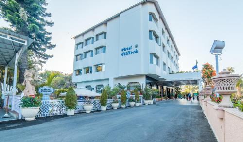 Mount Abu Hotel | Hotel Hillock