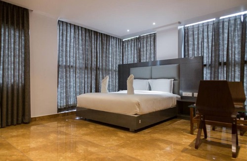Tirupattur Hotel | Hotel Hills