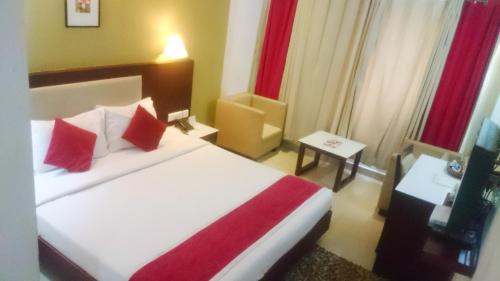 Kulanada Hotel | Hotel Hills Park Pathanamthitta