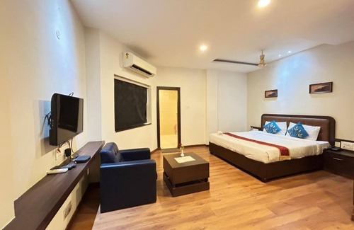 Bhilai Hotel | Hotel Himalaya Park