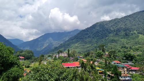 Yuksam Hotel | Hotel Himsagar