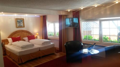 Menzenschwand-Hinterdorf Hotel | Hotel Hirschen