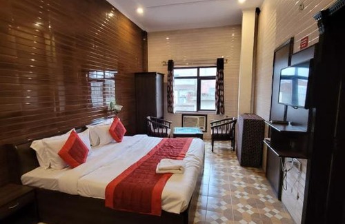 Amritsar Hotel | Hotel Holy City - 10 Meter from Golden Temple