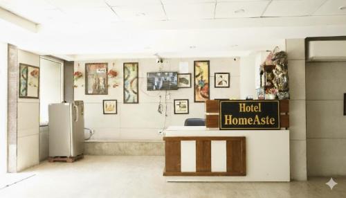 Anand Vihar Hotel | Hotel HomeAste 001 Near Yashoboomi Convention Center
