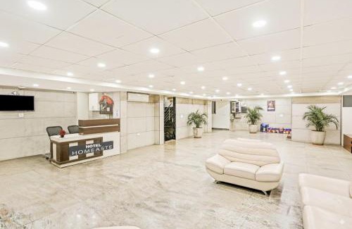 Anand Vihar Hotel | Hotel HomeAste 001 Near Yashoboomi Convention Center