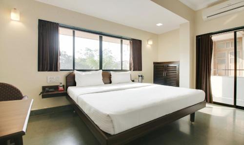 Surat Hotel | Hotel Hospice