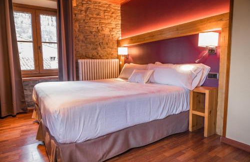 Rupit I Pruit House | Hotel Hostal Estrella