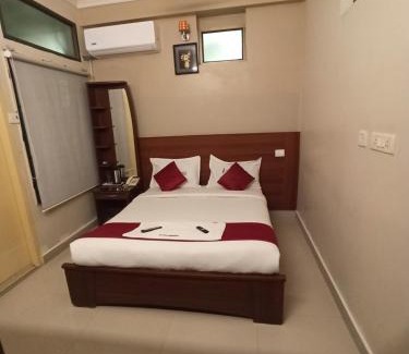 Perungudi Hotel | Hotel I-Way Residency Perungudi