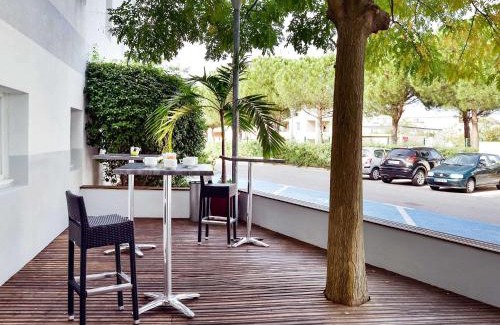Millenaire Hotel | Hotel Ibis Budget Montpellier Centre Millenaire -