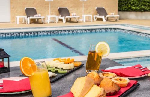 Santa Maria da Feira Hotel | Hotel ibis Porto Sul Europarque