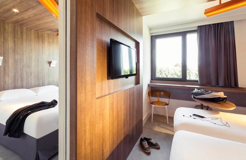 Niortais Hotel | Hotel ibis Styles Niort Poitou Charentes