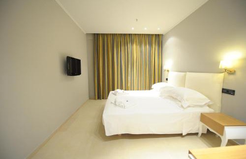 Filippiada Hotel | Hotel Iliana