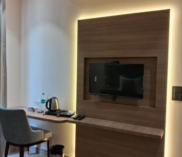 Kharar Hotel | Hotel imperia