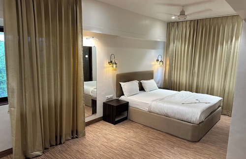 Andheri Hotel | Hotel Imperial Executive, Andheri