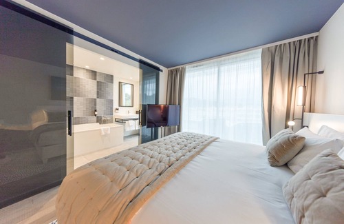 Cagnes-sur-Mer Hotel | Hotel Indigo Cagnes-sur-Mer by IHG