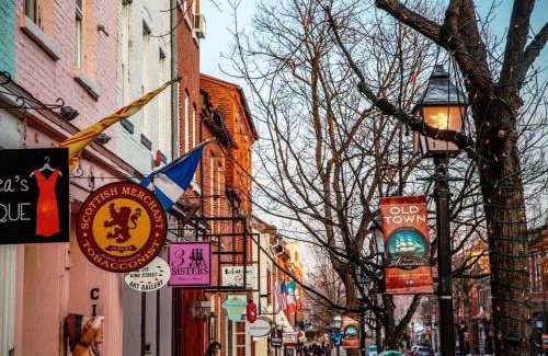 Old Town Alexandria Hotel | Hotel Indigo Old Town Alexandria by IHG