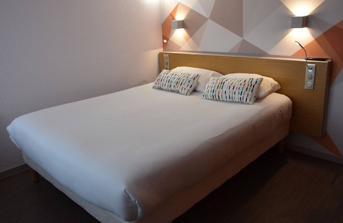 La Roche-sur-Yon Hotel | Hotel Initial by Balladins La Roche-sur-Yon