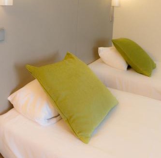 Laval Hotel | Hotel inn Design Laval