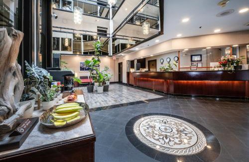 Lynnwood Hotel | Hotel International