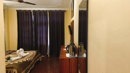 Naddi House | Hotel Ishwar Naddi