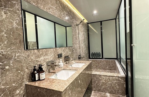 Ansan Hotel | Hotel Island