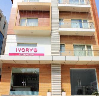 Greater Kailash Hotel | Hotel Ivory 32