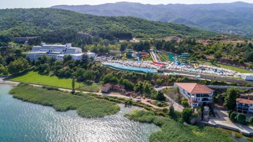 Struga Hotel | Hotel Izgrev Spa & Aquapark