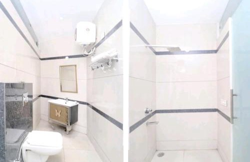 Ludhiana Hotel | Hotel J Cruise New