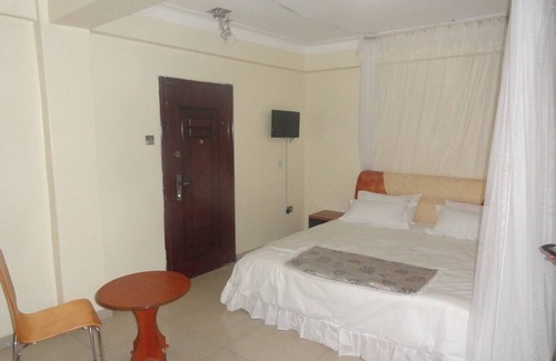 Kampala Hotel | HOTEL J-FRIGH - Makerere, Kampala
