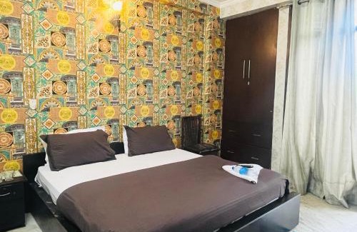 Chittaranjan Hotel | Hotel Jagannath Chittaranjan Park Near Nehru Palace