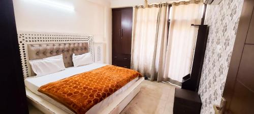 Chittaranjan Hotel | Hotel Jagannath - Near Nehru Place