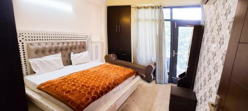 Chittaranjan Hotel | Hotel Jagannath - Near Nehru Place