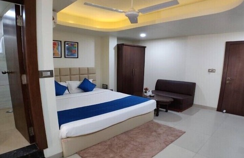 Maharana Pratap Nagar Hotel | Hotel Jalsa