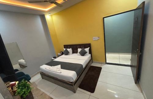 Khatu Hotel | Hotel Jawahar Ji Pandya and Restaurant