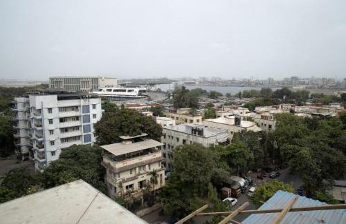 Vile Parle East Hotel | Hotel Jayshree By Anantaay Hotels Near Domestic Airport