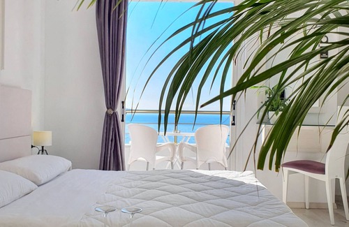 Qender Hotel | Hotel JoAn