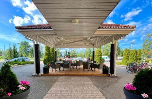 Karhula Hotel | Hotel Jokipuisto