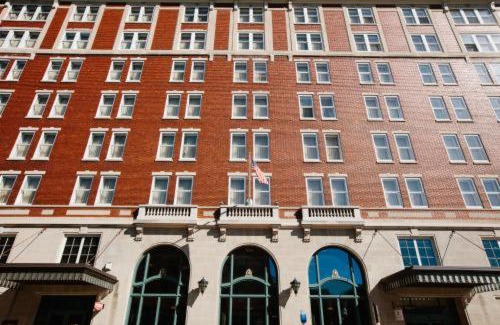 Downtown Dubuque Hotel | Hotel Julien Dubuque
