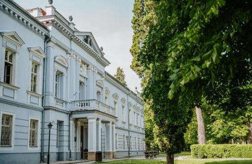 Mojmirovce Hotel | Hotel Kaštieľ Mojmírovce