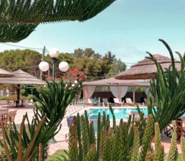 Preveza Apartment | Hotel Kalamitsi Apartments