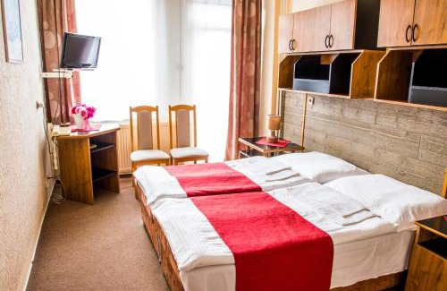 Snina Hotel | Hotel Kamei