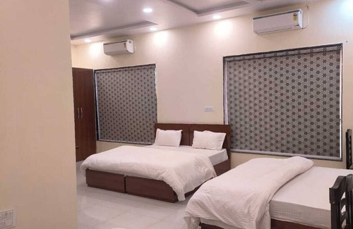 Shivpuri Hotel | Hotel Kamla Heritage - Shivpuri