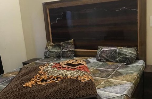 Haridwar Bed & Breakfast | Hotel Kanhaiya Inn