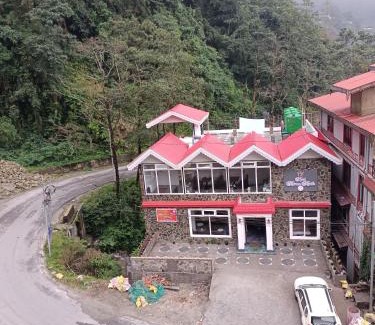 Gangtok Hotel | Hotel Karma Kastle